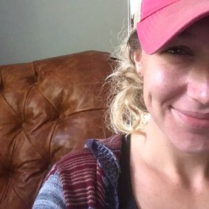 Meet your Posher, Kari